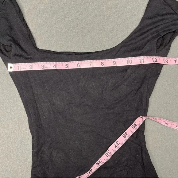 ARE YOU AM I Black Juna Romper - Picture 10 of 12